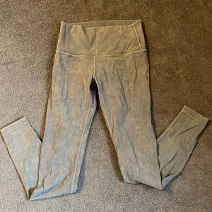 Lululemon wonder under leggings